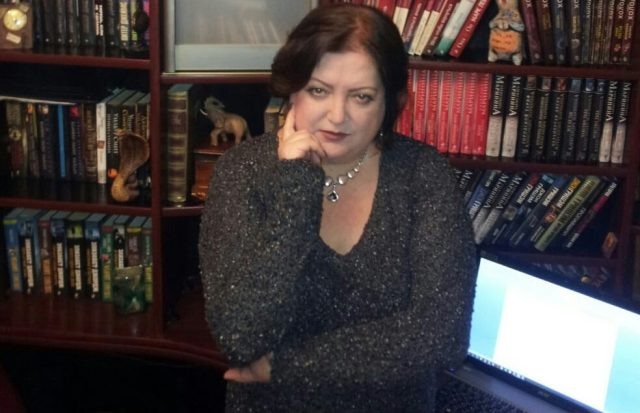     Алла Холденко. Фото: личная страница в ВК.