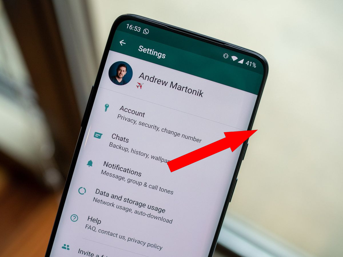    Вы случайно удалили переписку в WHATSAPP Вот как вернуть ее без сложных программ