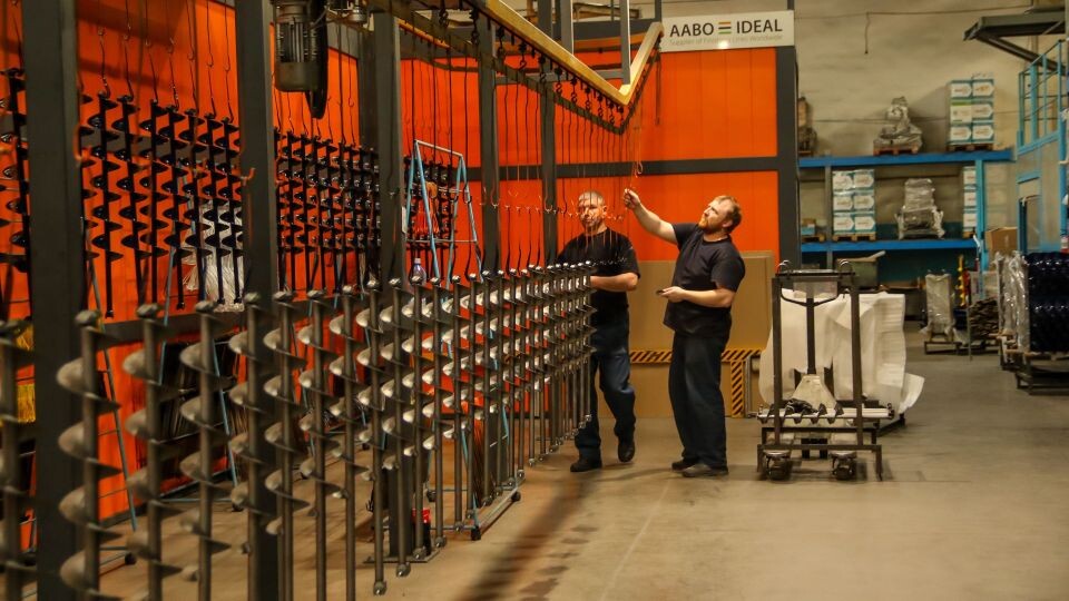    "Тонар Плюс". Промышленность. Производство. Источник: Виталий Барабаш