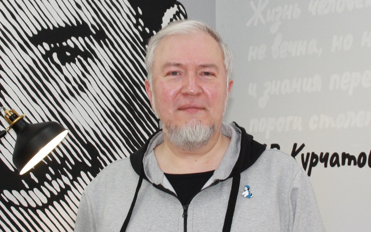 Врач признается, что чтение номинантов антипремии «Почётный академик ВРАЛ» поражает каждый раз.  Фото: Фото: ФедералПресс / Станислав Казаченко