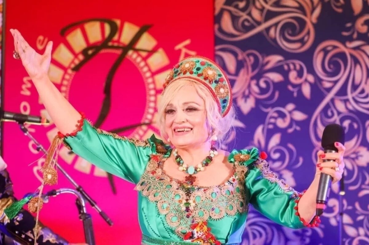    Продюсер Дворцов: гонорары Кадышевой выросли в 2 раза до 5 млн рублей