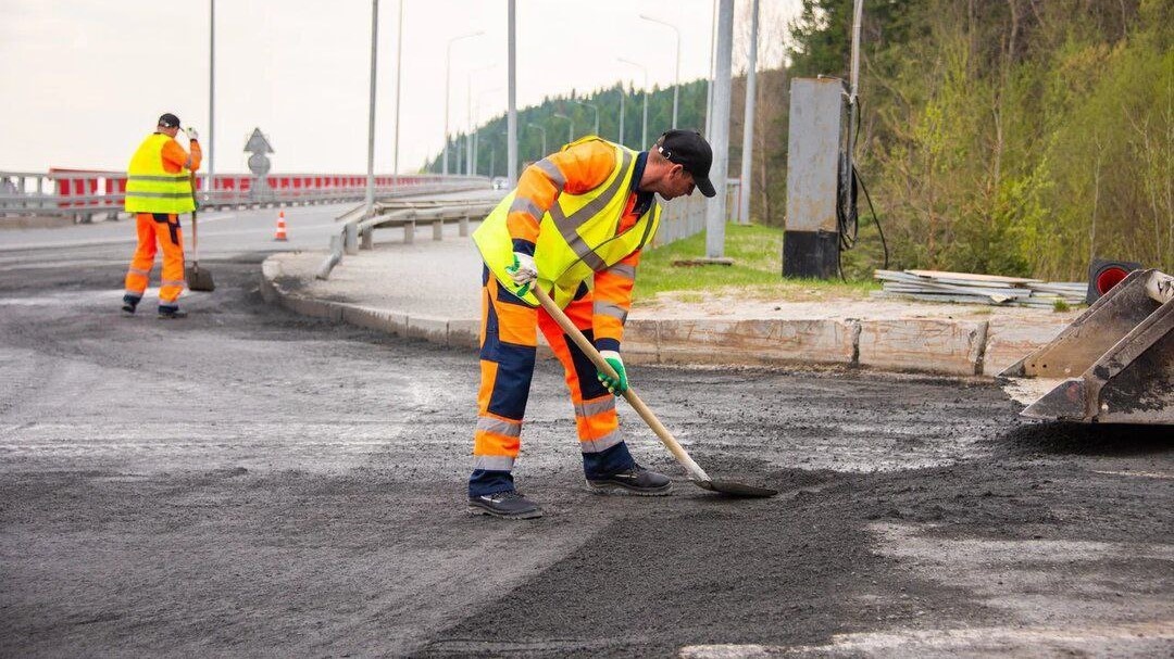    В Нягани на ямочный ремонт выделили 10 миллионов рублей