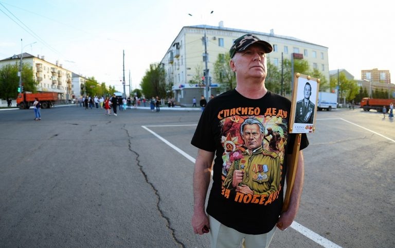    79% оренбуржцев главным праздником считают День Победы Оренбуржье