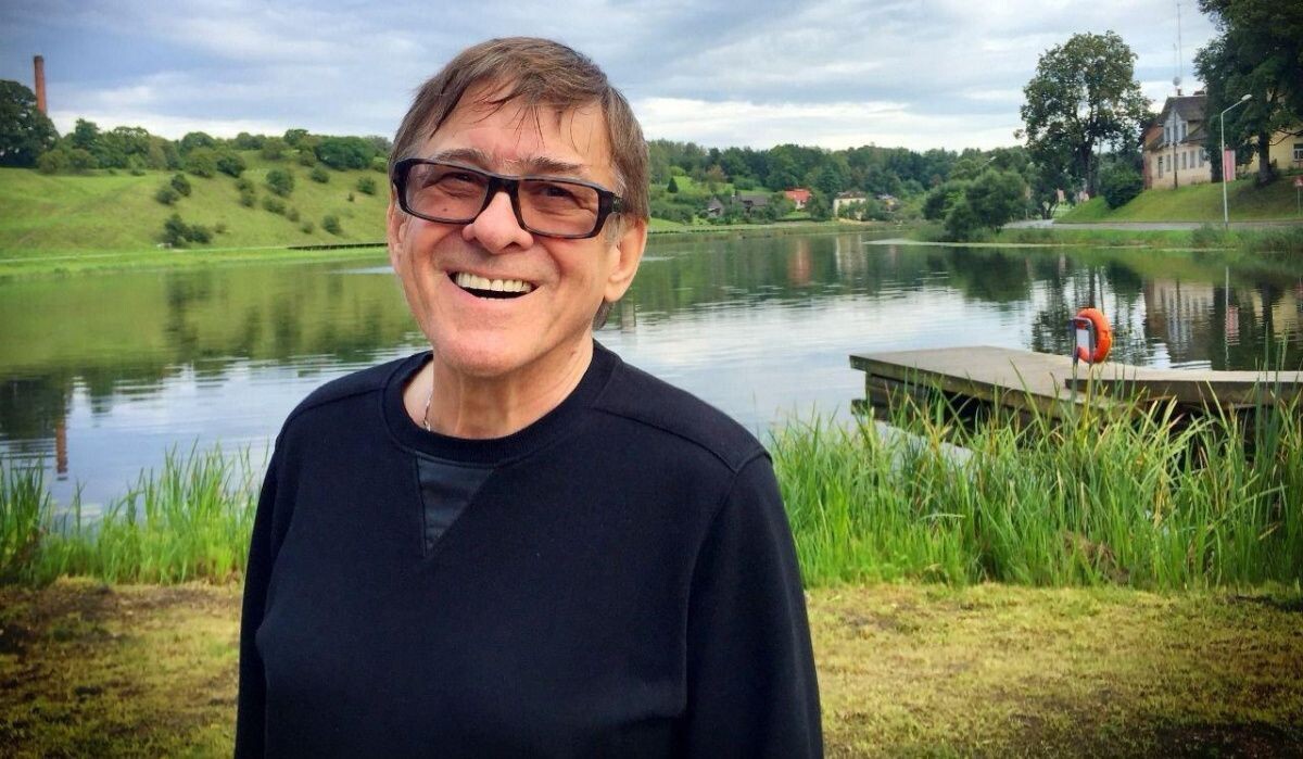     Виталий Фроликов. Источник: vk.com/nana_official Автор фото: Официальная группа "ВКонтакте"