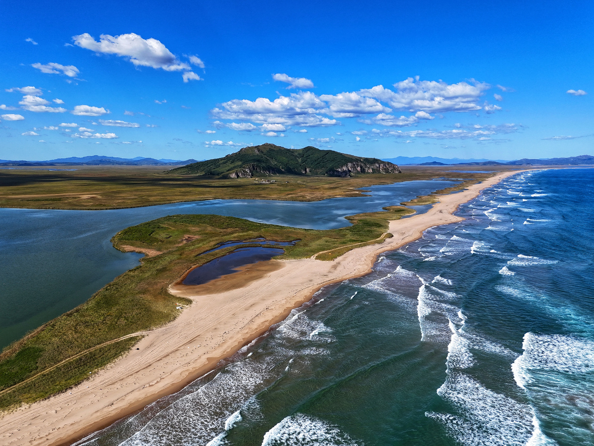 Пляж трех границ. Фото Евгения Коновалова 