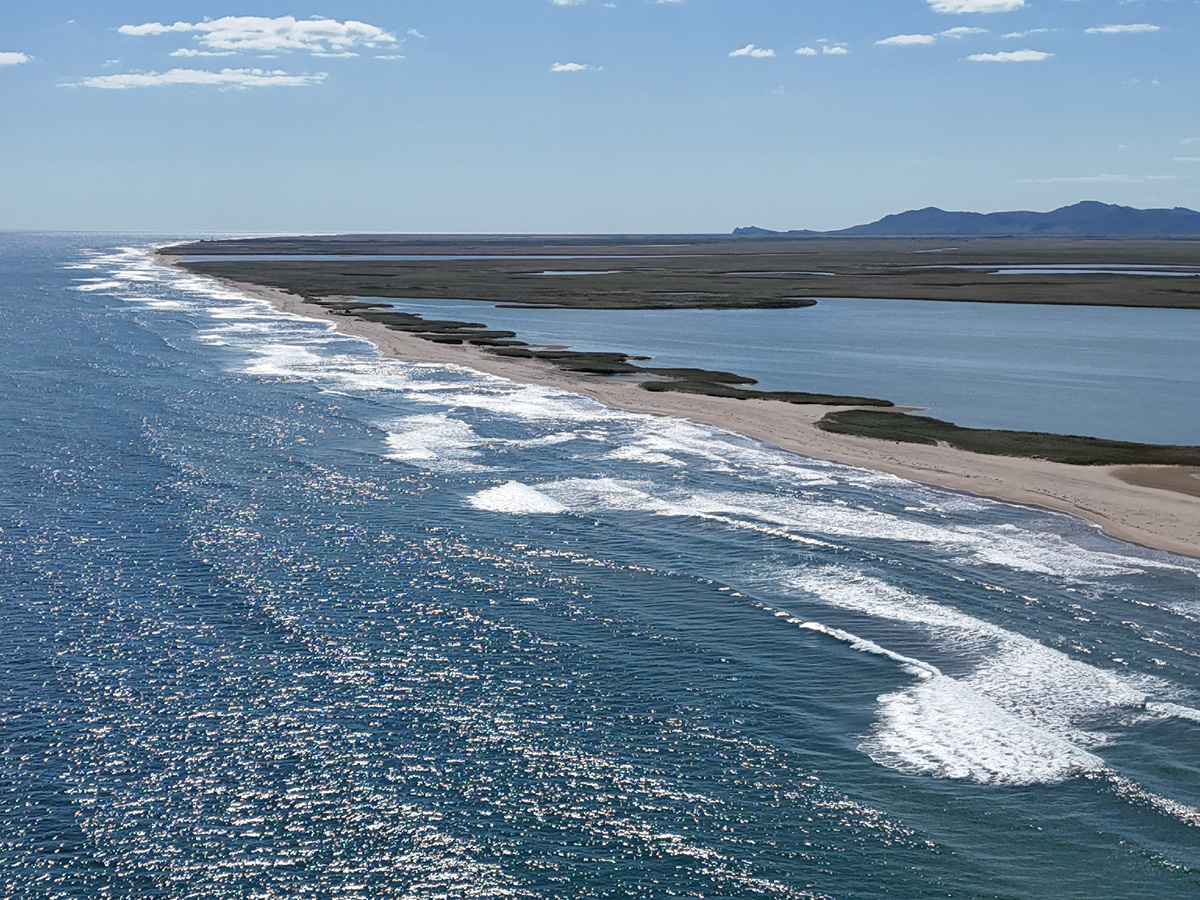 Пляж трех границ. Фото Евгения Коновалова