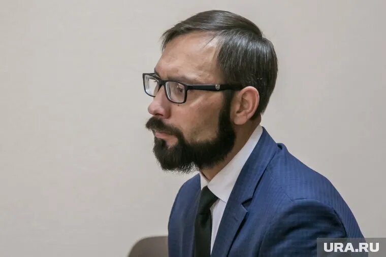 С предложением о переименовании стадиона в честь Носкова выступали местные жители. Фото: Игорь Меркулов © URA.RU