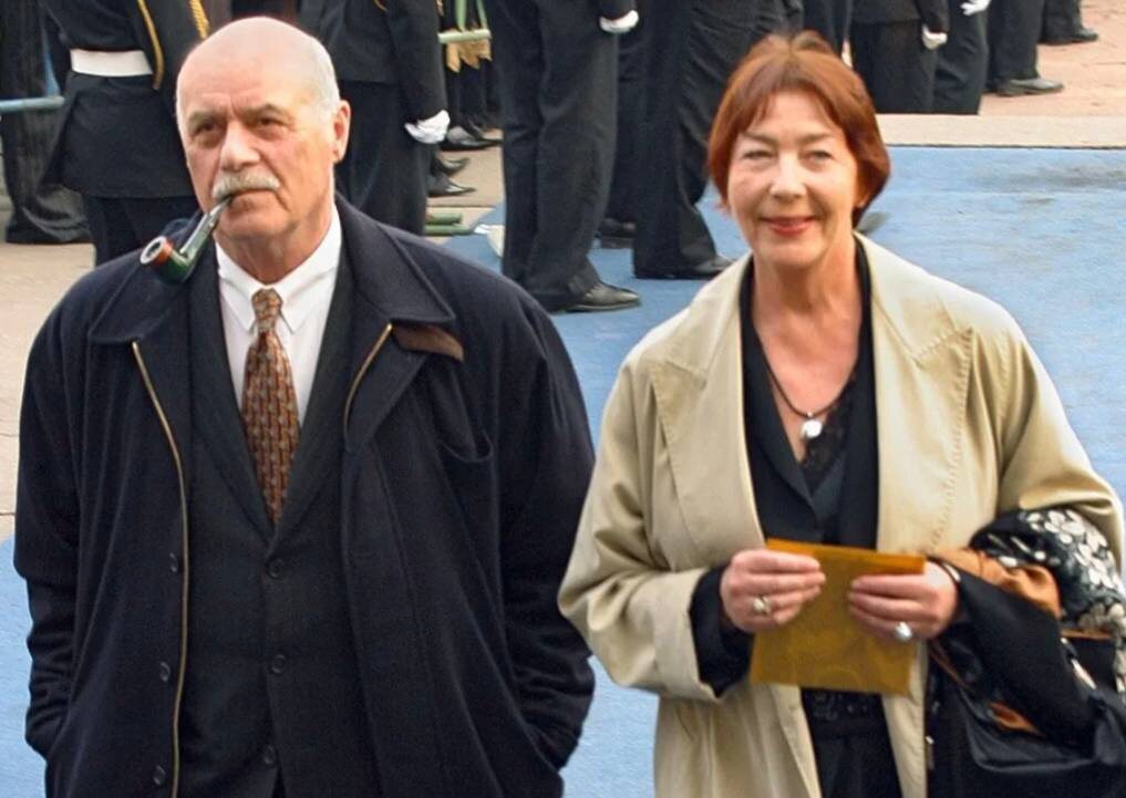 С женой Галиной