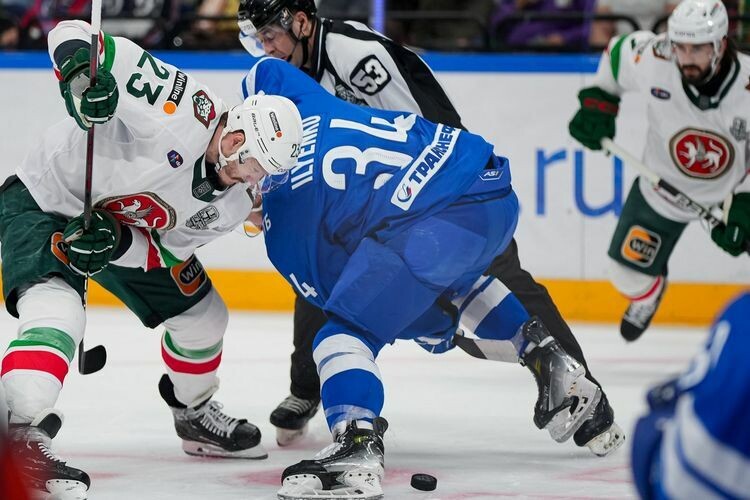    «Ак Барс» проиграл «Динамо» 3:4. Счет в серии — 2–3.   
Фото: ak-bars.ru