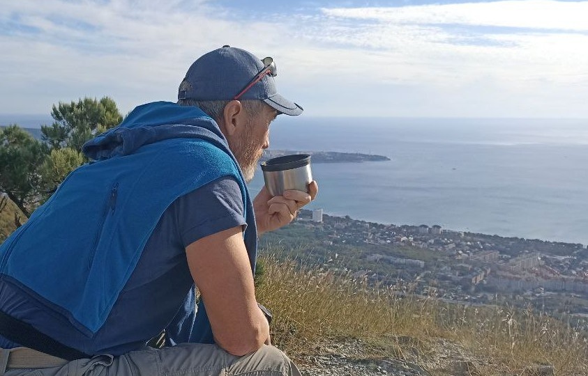 Вес не упадет, пока не избавитесь от этих 9 привычек. В 50+ они мешают похудеть