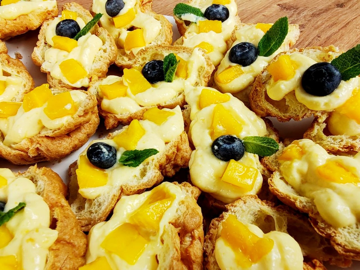 Заварнушки с манго. Фото автора.