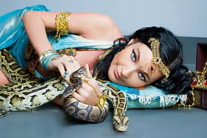     © Милена Джихан