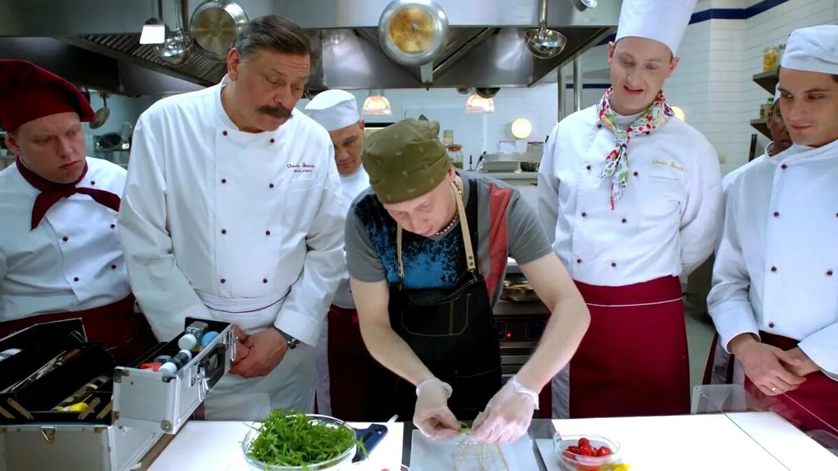 Кадр из сриала "Кухня"