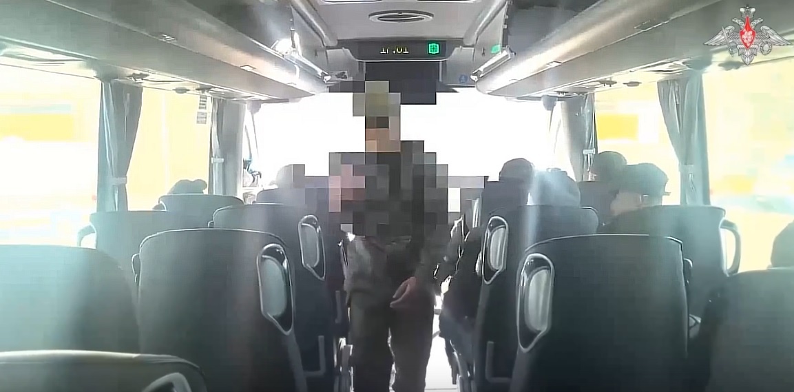    Обмен военнопленными произошел по формуле 246 на 246