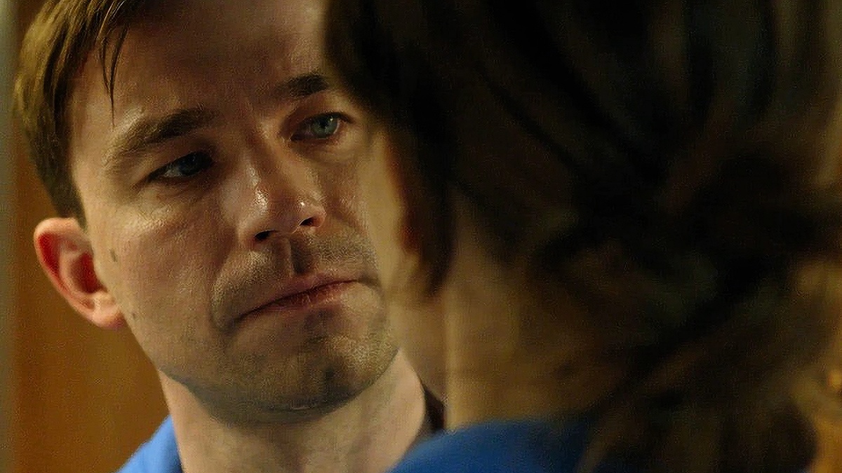 Ты будешь моей не благодаря, а вопреки. Кадр из фильма "Кракен" 