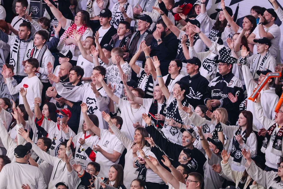    Соперник «Трактора» в полуфинальной серии Кубка Гагарина определится 22 апреля Валерий ЗВОНАРЕВ