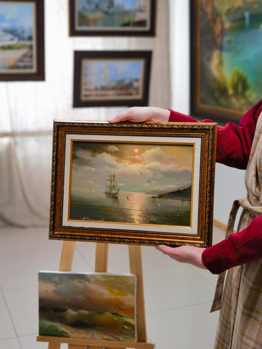 Оформление картины в раму от багетной мастерской Галерея РА