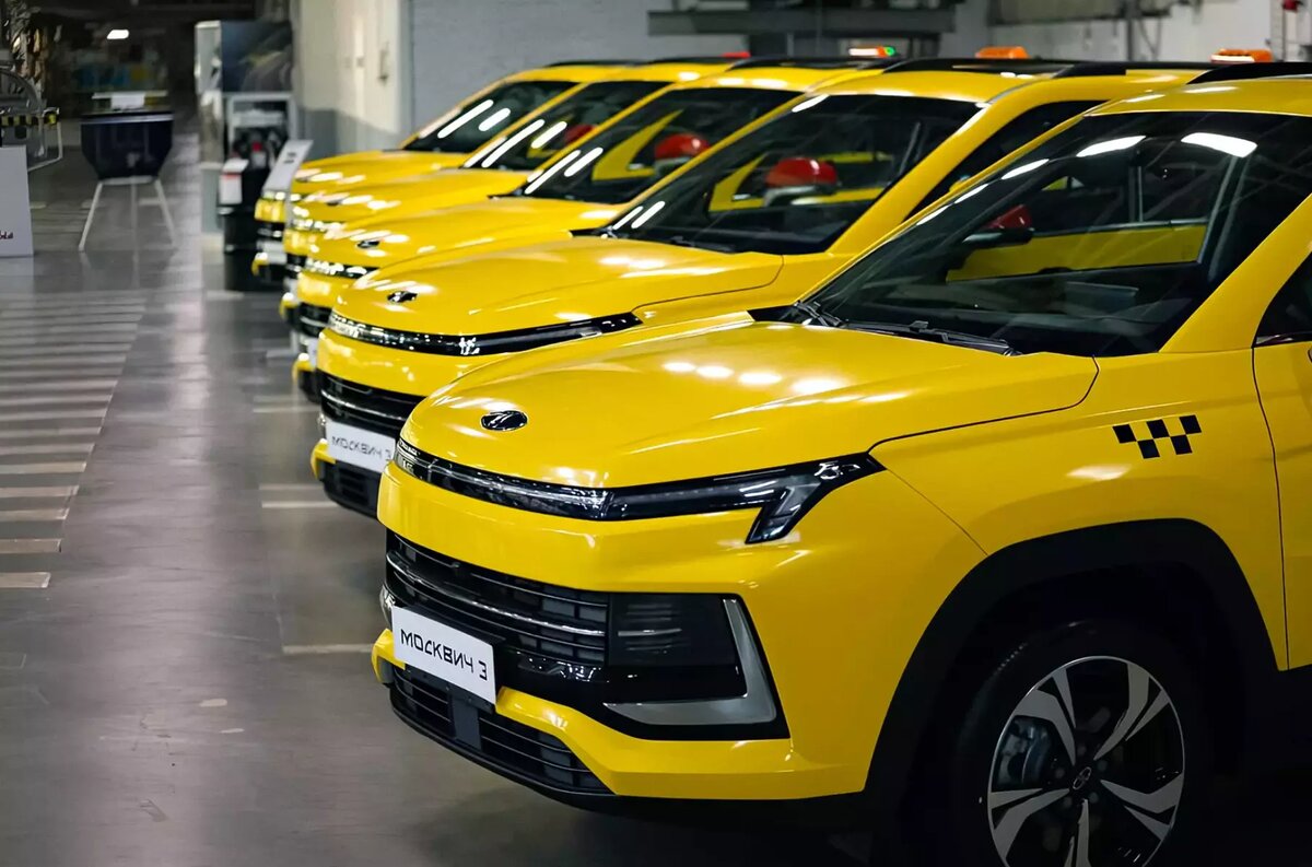 Желтенькие "Москвичи", модель 3