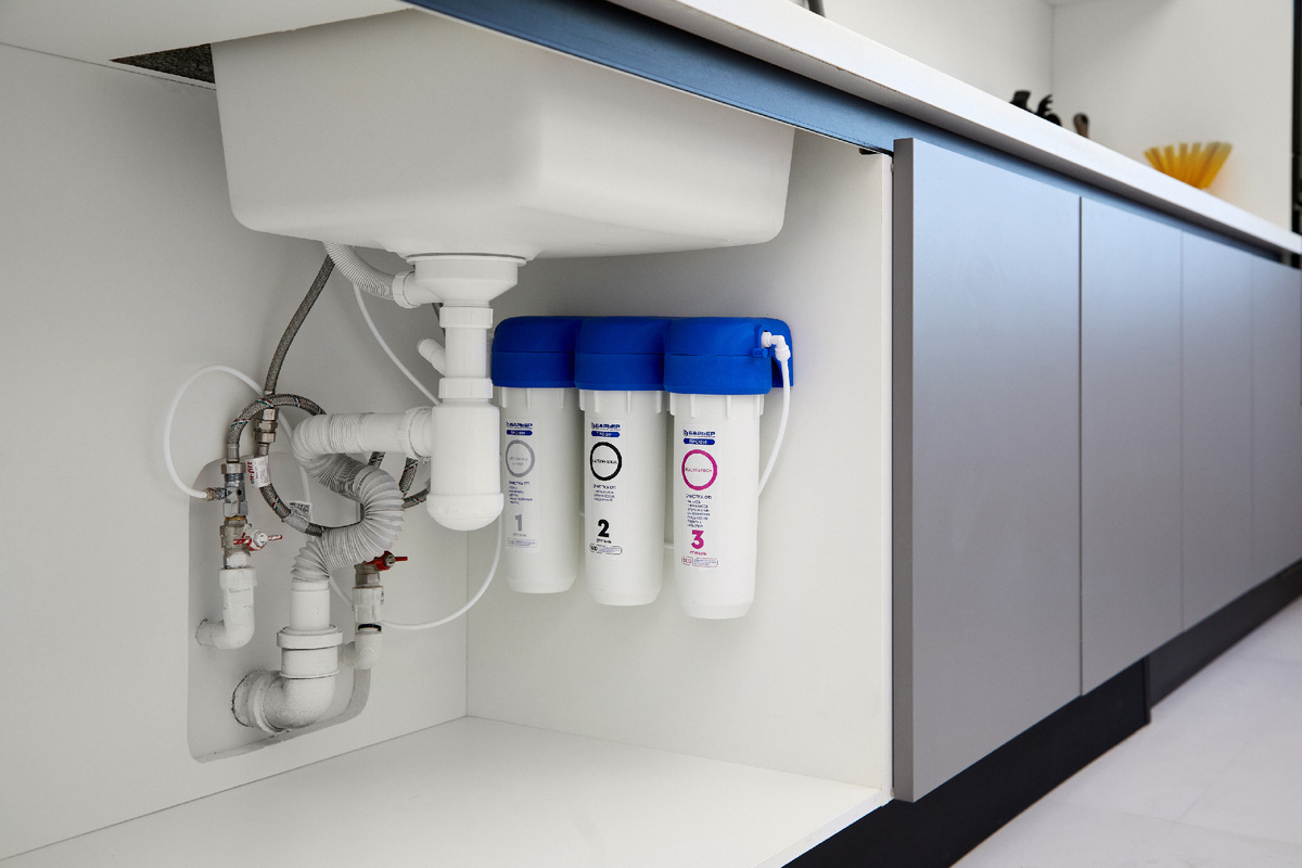 Проточный фильтр БАРЬЕР ПРОФИ 