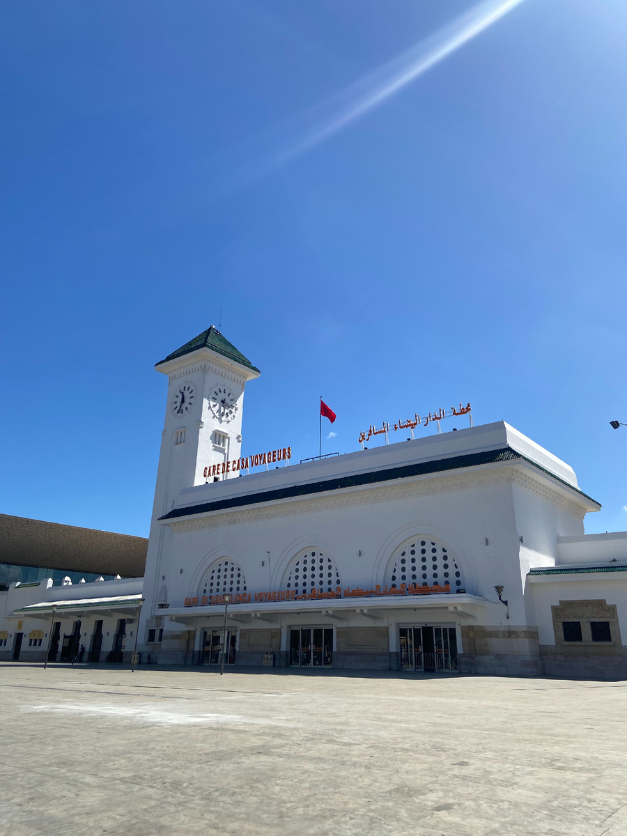 ЖД вокзал Касабланки. Фото автора блог Дочь Пелевина