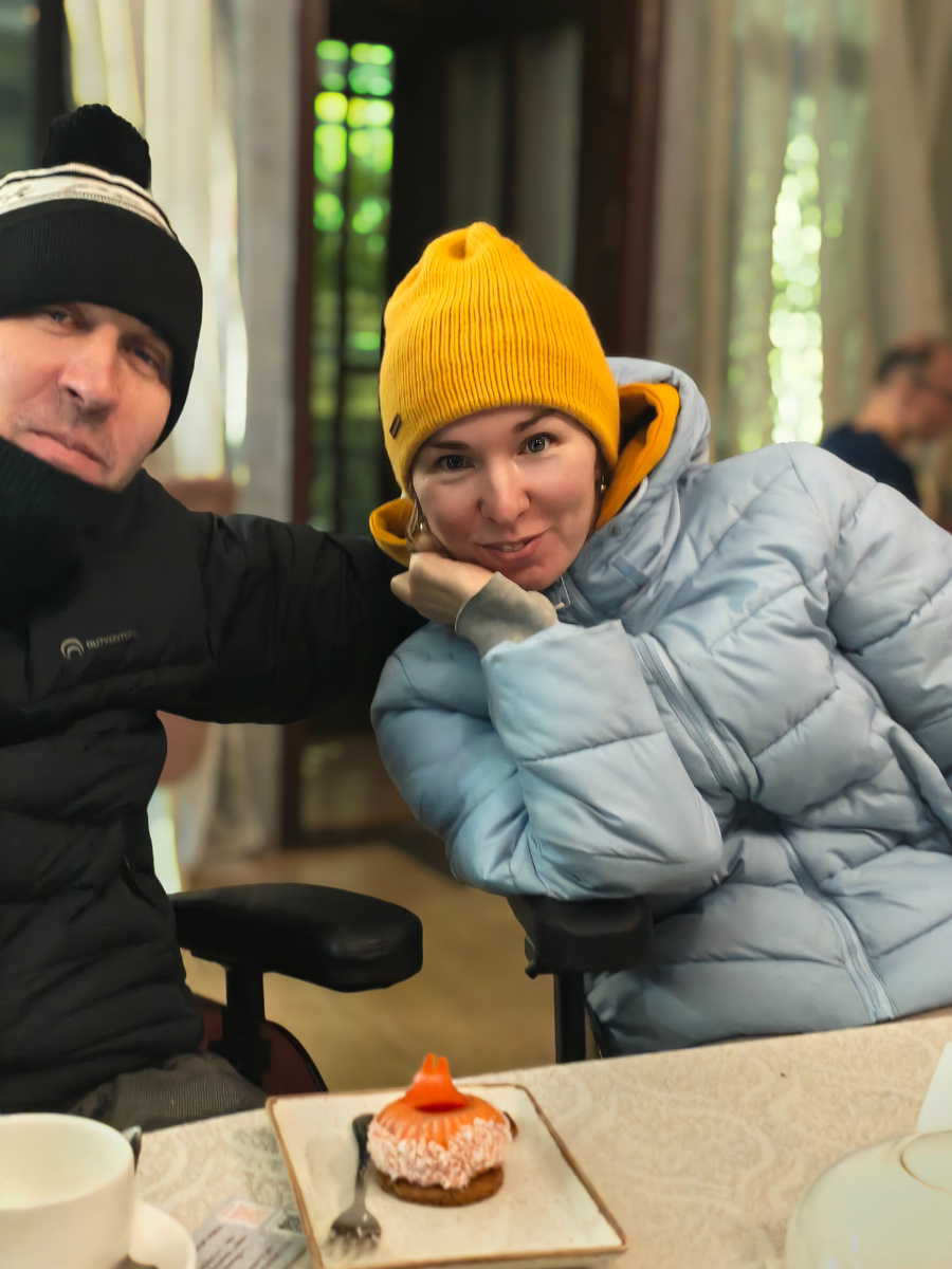 С Димой в кафе