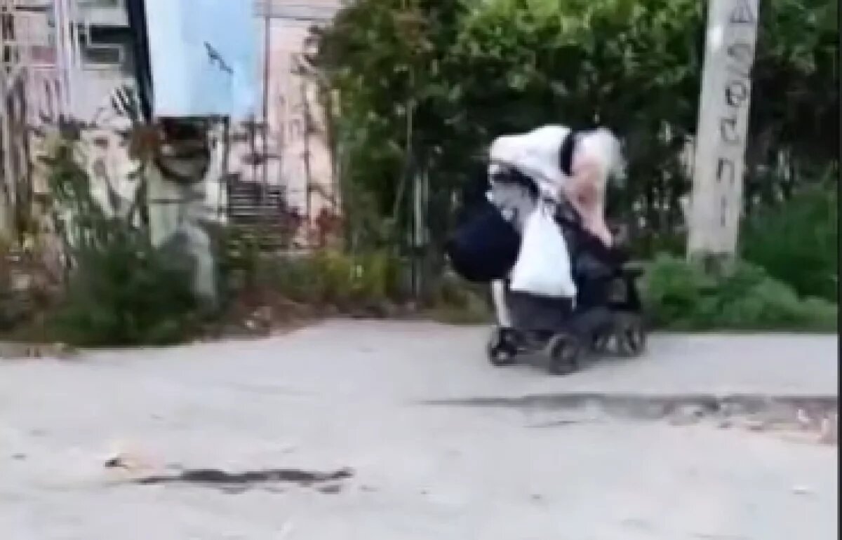    В Кореновске женщина грубо обращалась с маленькой девочкой