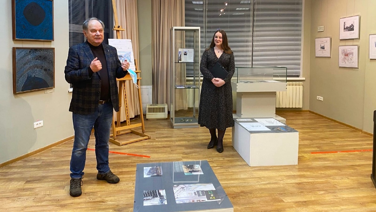    Югорчан познакомили с «человеком-эпохой»