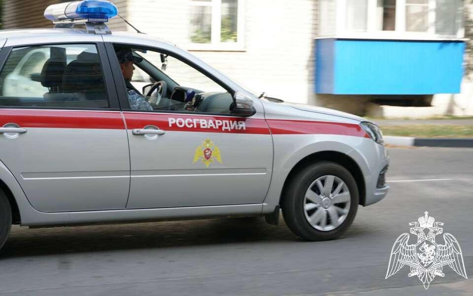    Липецкие Росгвардейцы совершили 1220 выездов по сигналам «Тревога» за три месяца Росгвардии