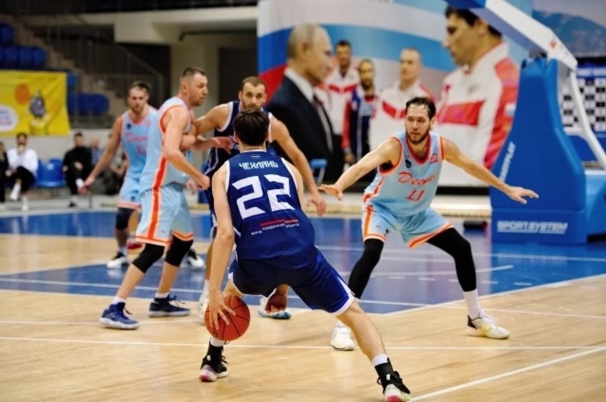    Баскетболисты брянской «Десны» завершили сезон поражением от «ЦСП-Химки»