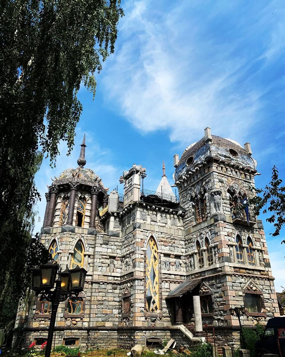 Мистический замок в Балашихе © "Покажу Москву"