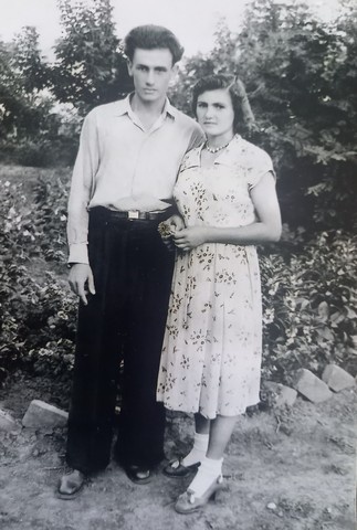 Николай и Антонина Горбачевы. Красносулинский вестник  📷
