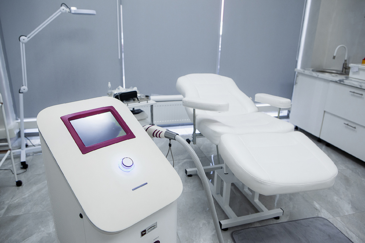 Лазер для проведения процедуры эпиляции