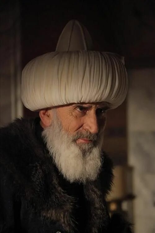 - С вашего позволения, я расскажу о происхождении этого закона? 