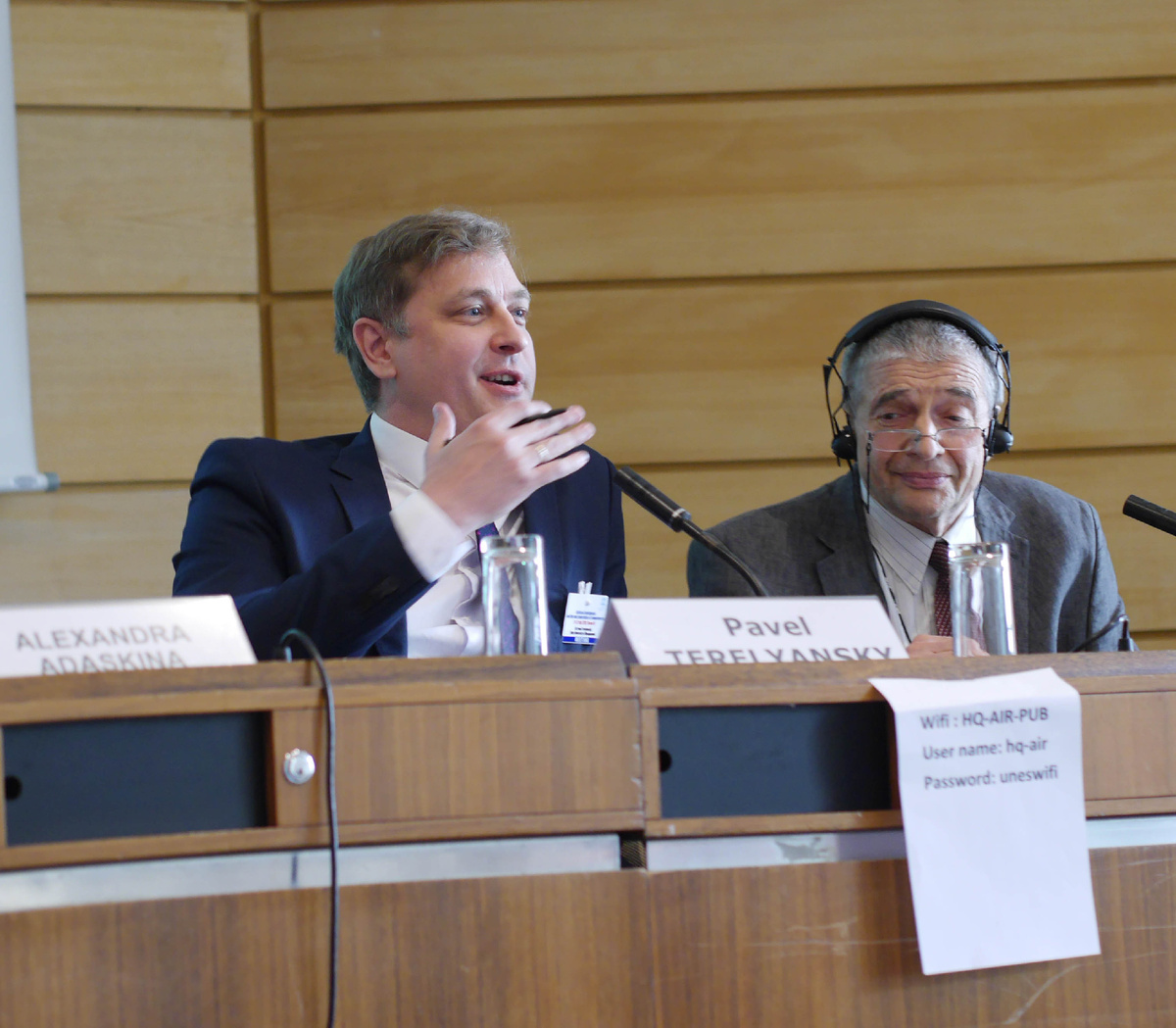 На заседании XV Всемирной конференции по интеллектуальному капиталу, штаб-квартира ЮНЕСКО, Париж, 2019 год.