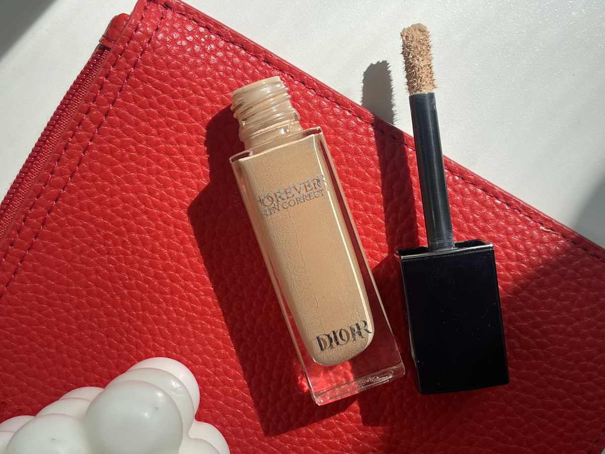 Ухаживающий корректор-крем для лица Dior Forever Skin Correct 