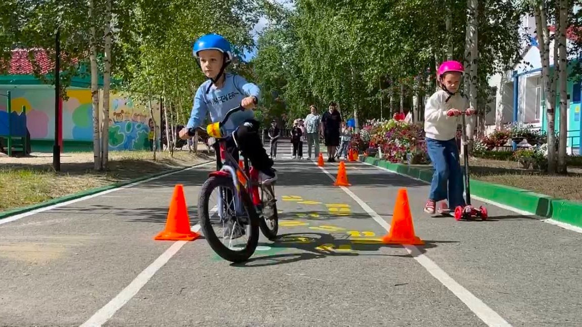    В Югре стартовала кампания по профилактике ДТП с участием детей-водителей