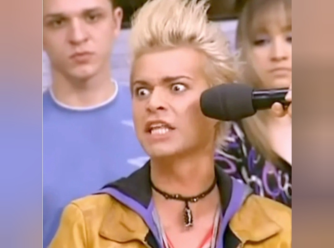 Гоген в большом удивлении от ДНК теста. Ой что же будет дальше. Поиски того с кем изменила его жена будут видимо продолжаться