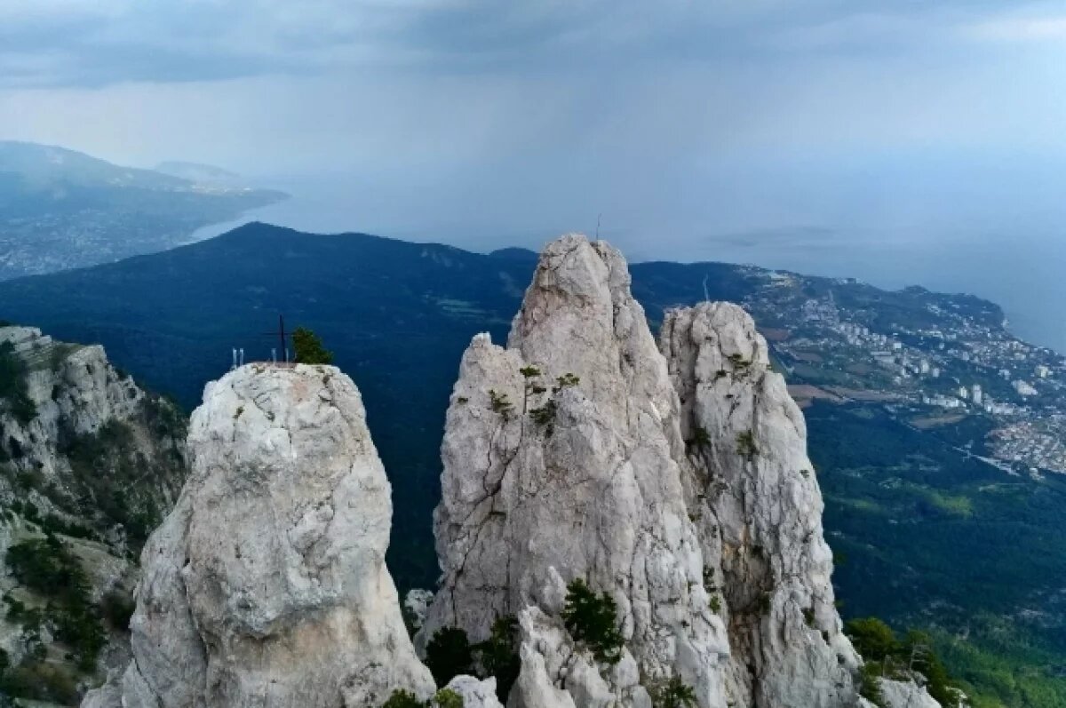    В Крыму открылась канатная дорога «Мисхор – Ай-Петри»