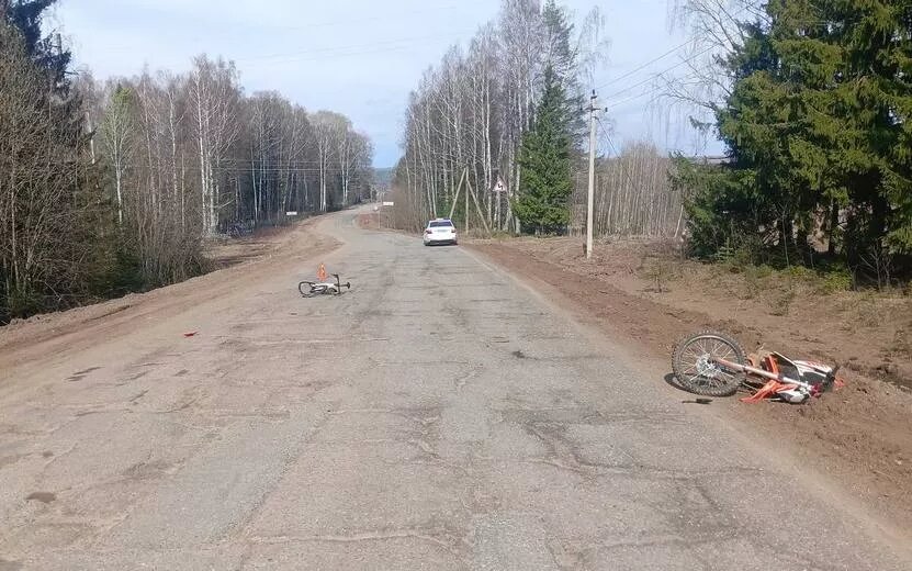    Мотоциклист без прав сбил подростка на велосипеде в Удмуртии