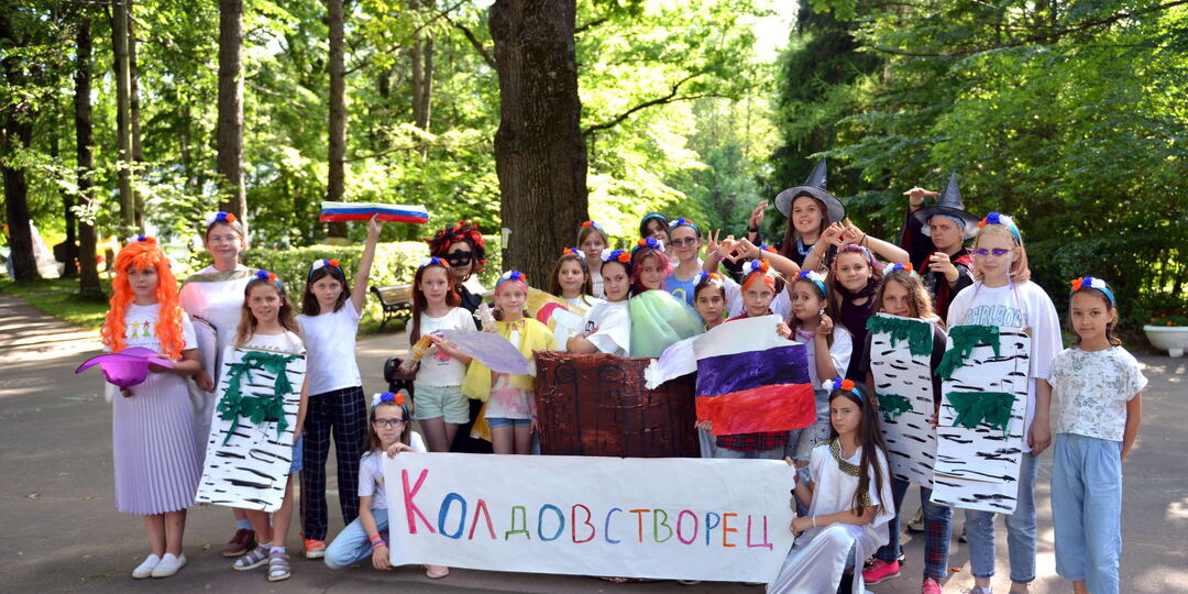 Видите, даже снег идёт: как я училась быть волшебником для детей