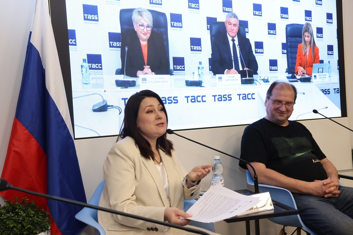    Обменные гастроли представили в ходе телемоста