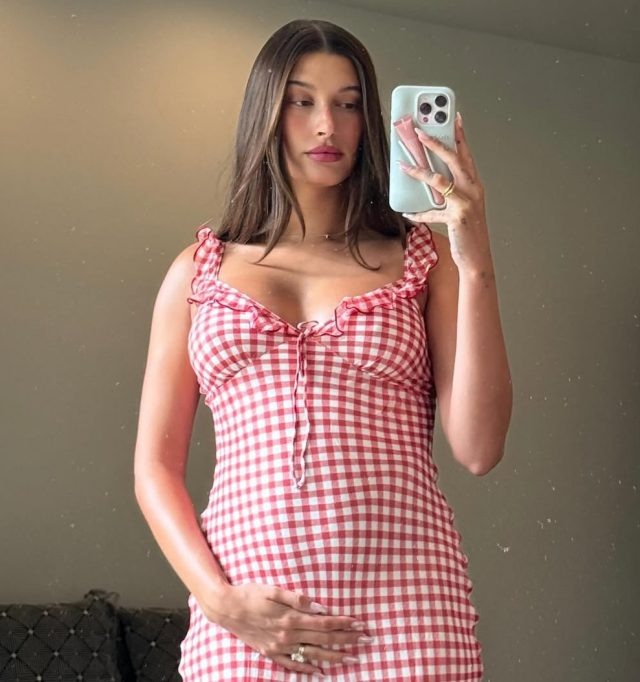    Хейли Бибер. Фото: социальные сети