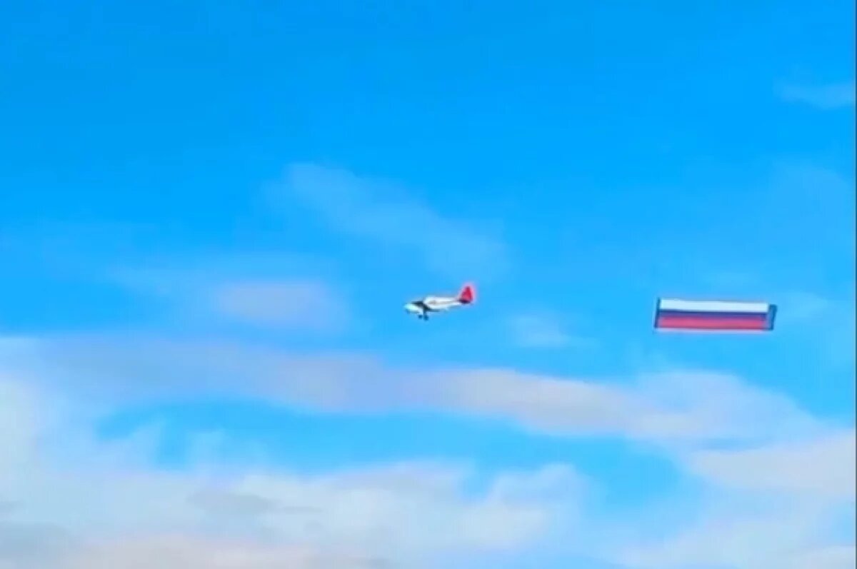    9 мая пензенцы смогут увидеть парашютистов с флагами РФ