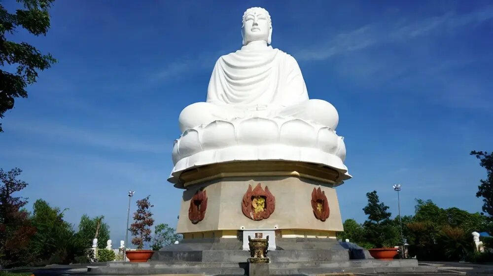 Нячанг - Пагода Лонг Шон