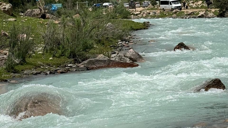 Стоит ли ехать в Казахстан и Кыргызыстан? Мой взгляд на город будущего и природу вечного