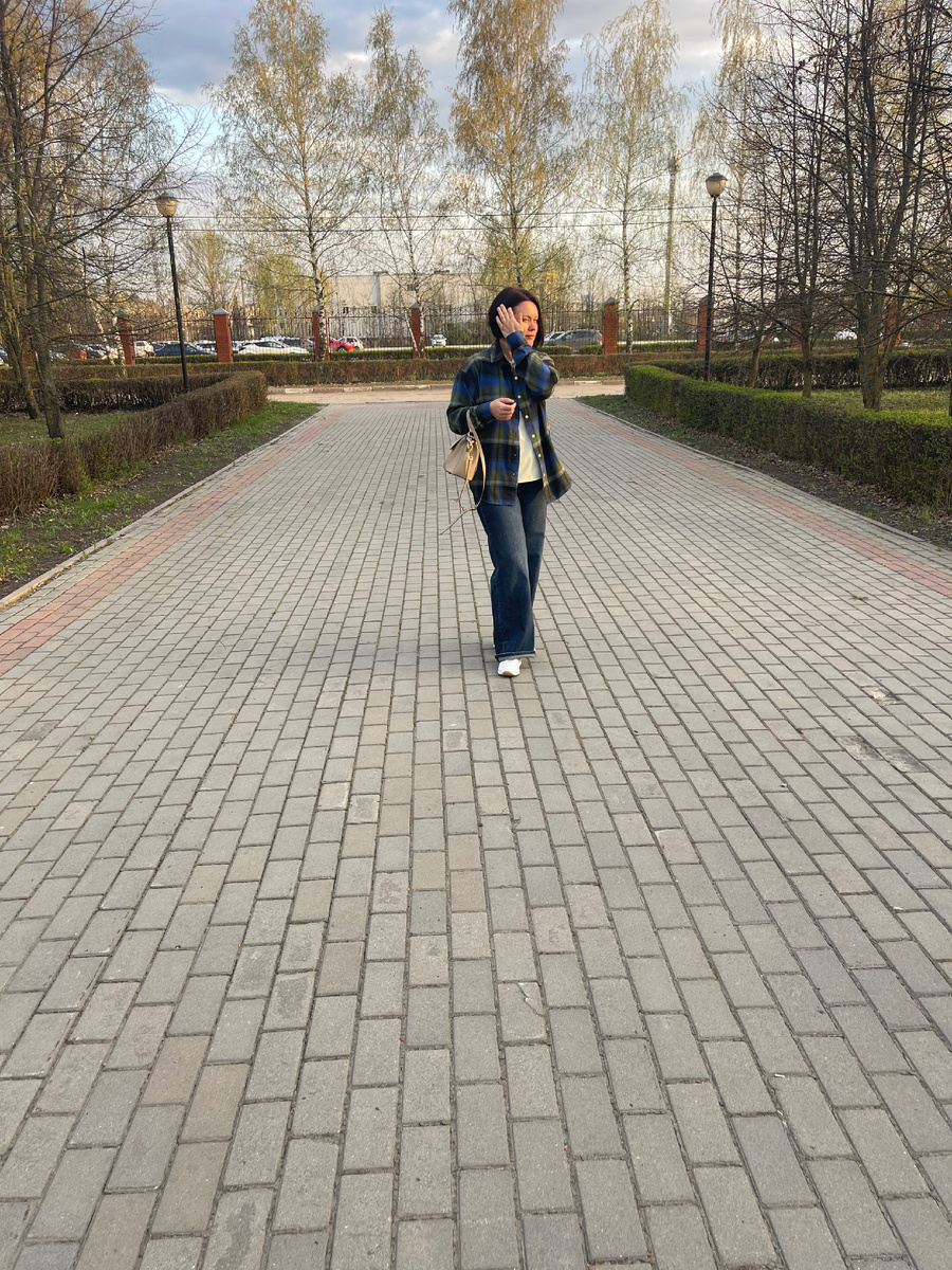 Территория ЛГТУ, Липецк. Фото автора. 