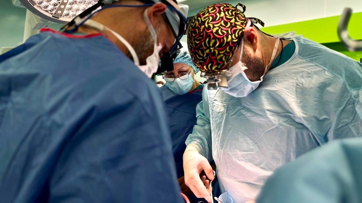    В Югре малышу весом меньше килограмма провели операцию на сердце