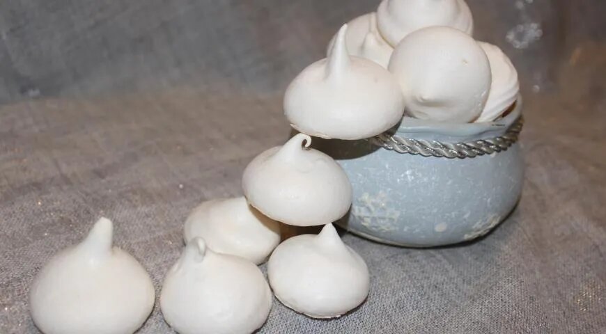   Классическое безе в духовке (Фото пользователя, автора рецепта)