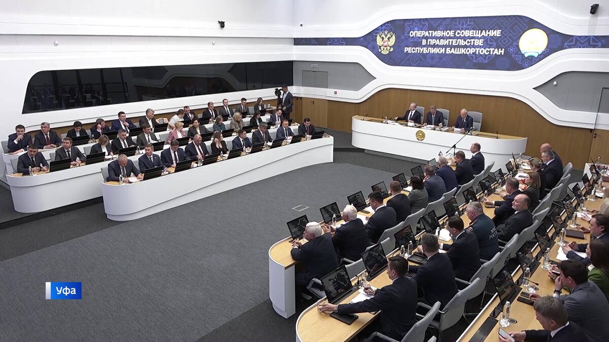    Глава Башкортостана поручил разобраться с беспорядком на объектах воинской славы