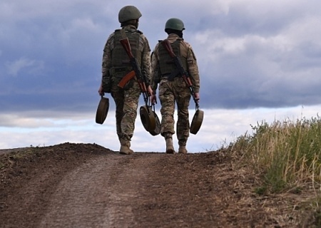    Участник СВО отдал мошенникам 2,5 млн рублей за возможность не ехать на фронт